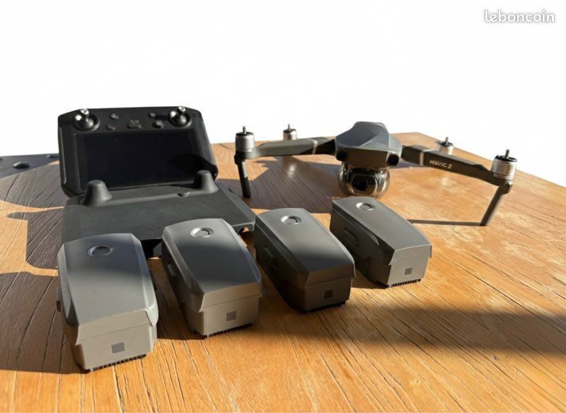 Pack Complet DJI Mavic 2 Pro + Smart Controller + Kit Fly More (image 2)