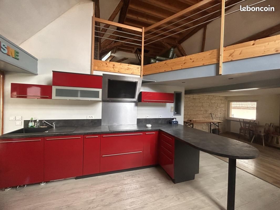 Maison 9 pièces 230 m² · à Kruth · 230 m² · 180 000 €
