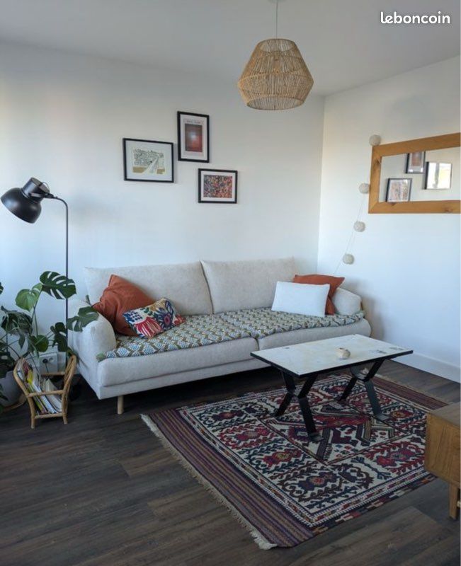 Appartement 3 pièces 47 m² · à Marseille · 47 m² · 950 €/mois
