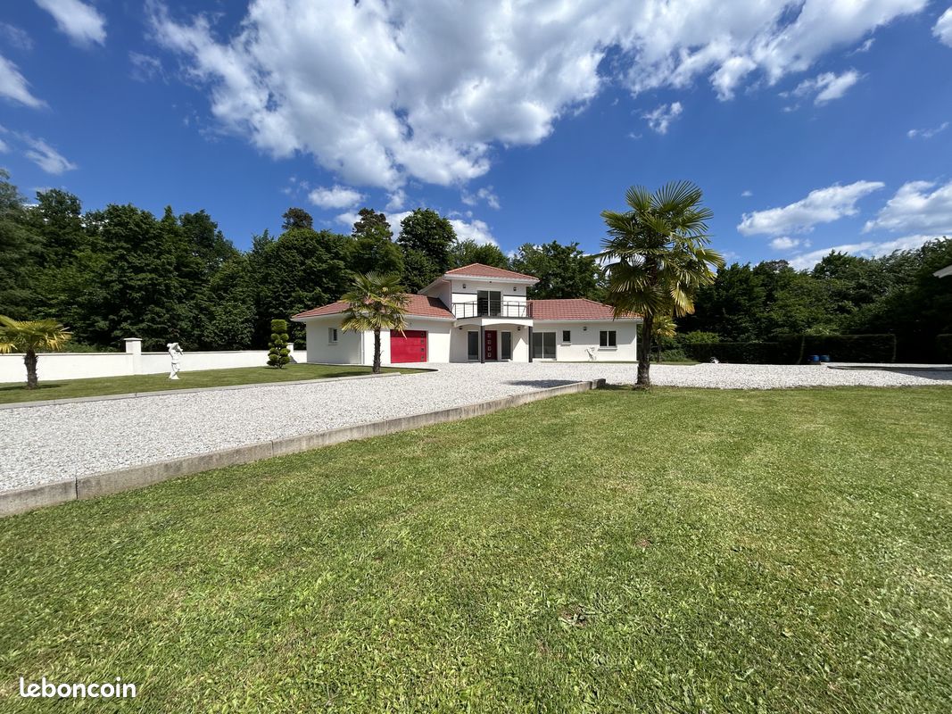 Maison 4 pièces 170 m² · à Gimel-les-Cascades · 170 m² · 420 000 €