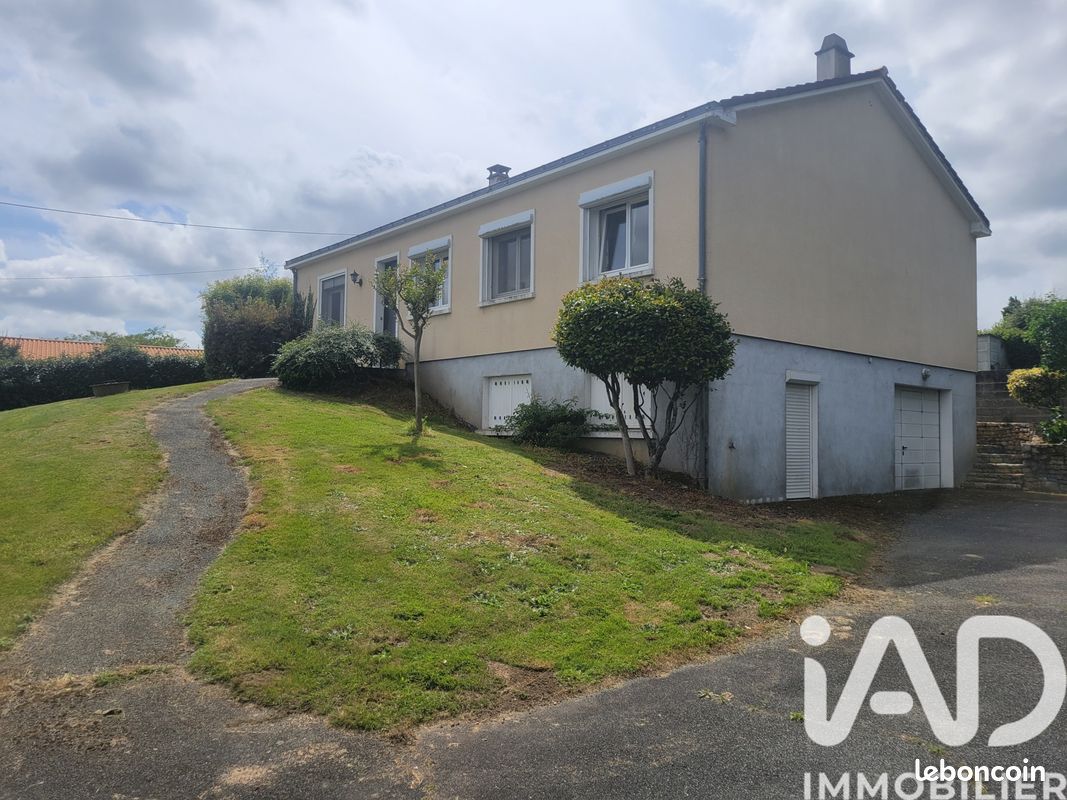 Maison 6 pièces 120 m² · à Cheffois · 120 m² · 153 000 €