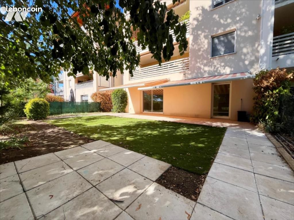Appartement 2 pièces 64 m² · à Romans-sur-Isère · 64 m² · 142 500 €