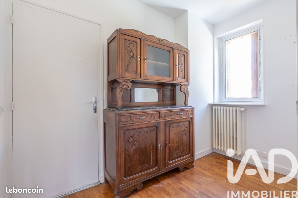 Propriété 4 pièces 188 m² (image 12)