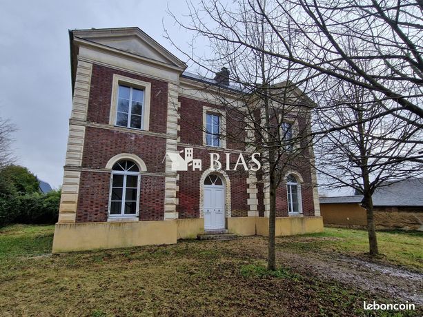 Maison 6 pièces 151 m²