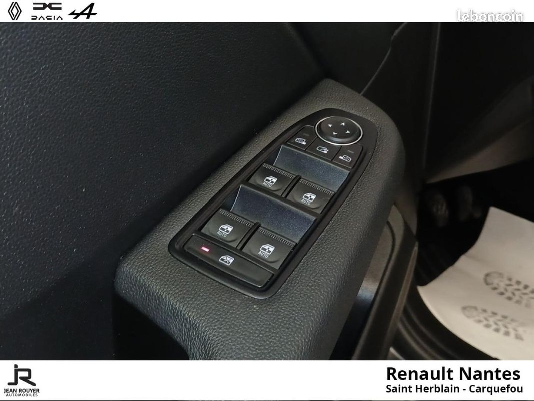 Renault Clio 1.0 TCe 90ch Evolution (image 24)