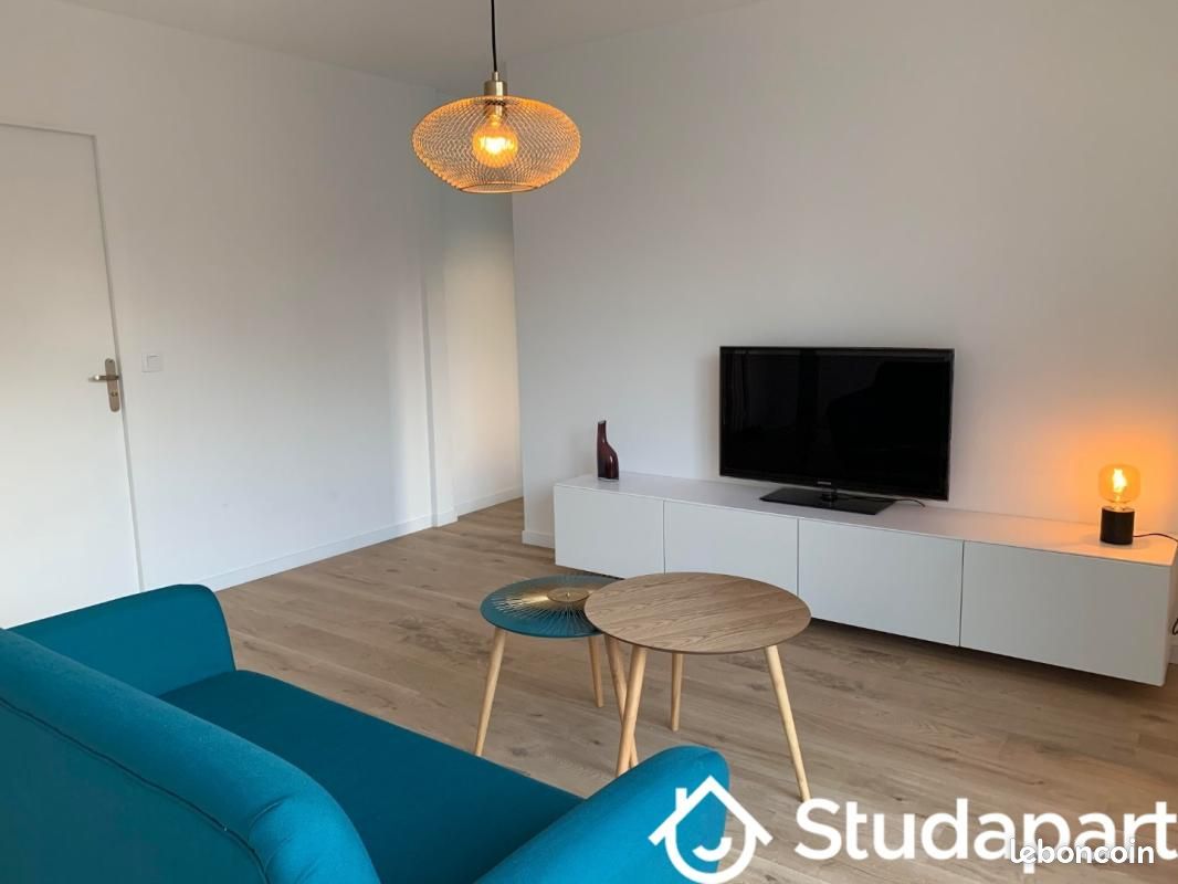 Appartement 2 pièces 48 m² · à Poissy · 48 m² · 1 050 €/mois
