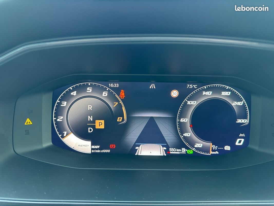 Cupra LEON ST 1.5 ETSI HYBRID 150CH V DSG7 (image 5)