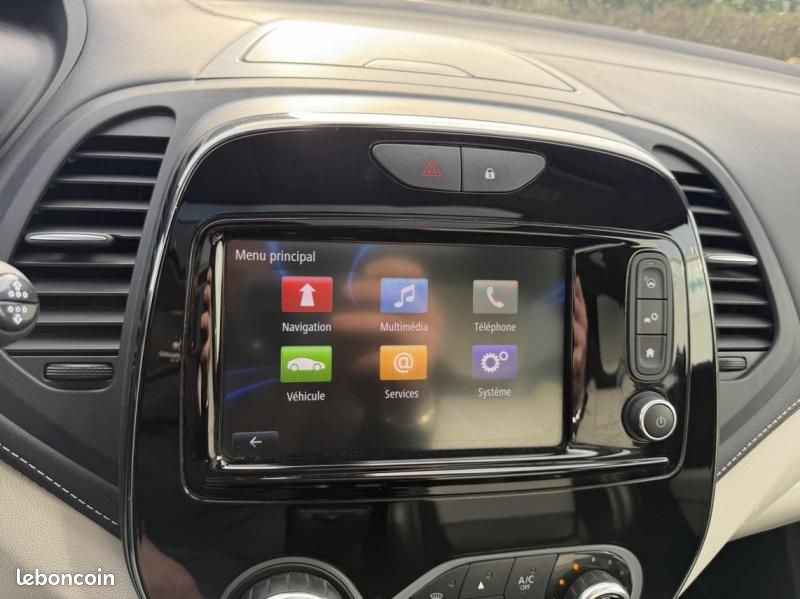 Renault Captur 1.3 TCe 150ch FAP Initiale Paris EDC (image 17)