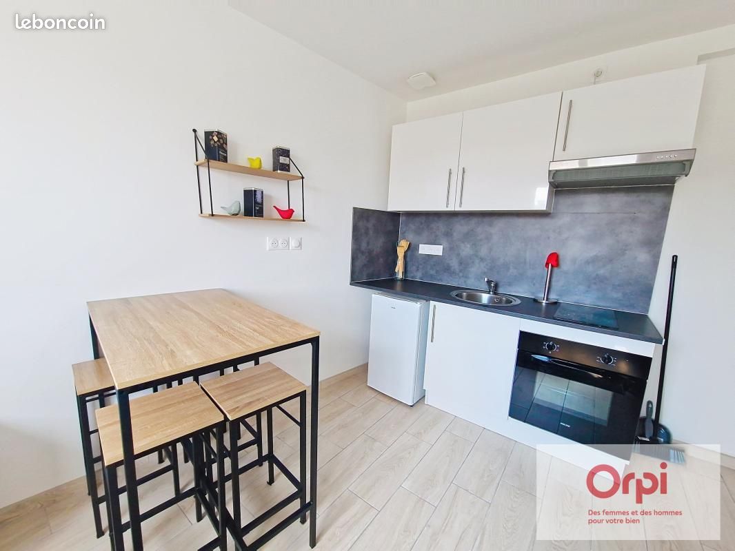 Appartement 2 pièces 30 m² · à Montluçon · 30 m² · 413 €/mois