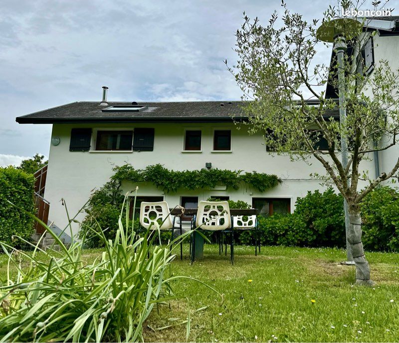Appartement 3 pièces 60 m² · à Le Bourget-du-Lac · 60 m² · 590 €