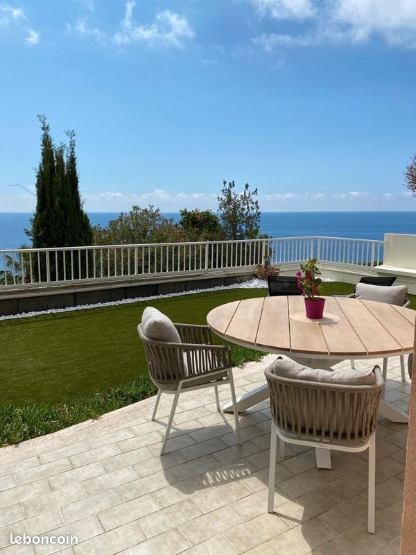 Appartement 2 pièces 37 m² · à Roquebrune-Cap-Martin · 37 m² · 400 €/mois