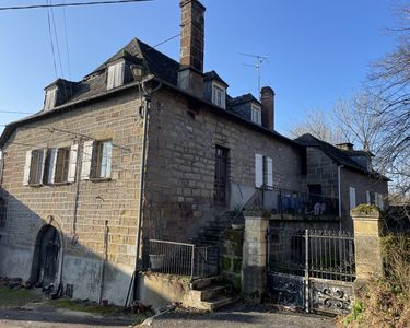 Propriété 7 pièces 183 m²