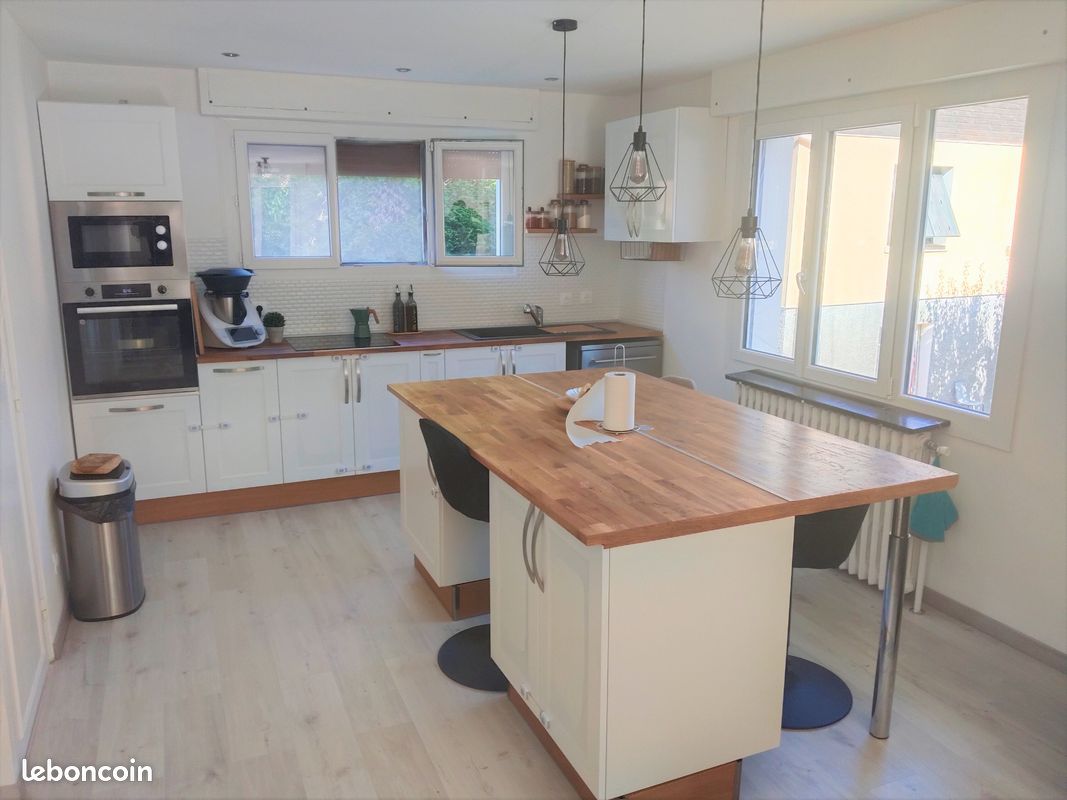 Maison 6 pièces 151 m² · à Sainte-Marie-de-Cuines · 151 m² · 294 900 €