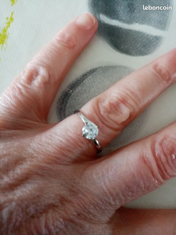 Bague Solitaire En Argent Avec Oxyde (pierre Noire) - 2,26g, Occasion