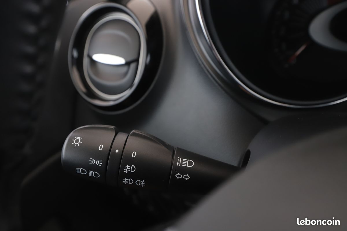 Renault Captur 1.2 TCe Energy Zen EDC 120 ch (image 19)