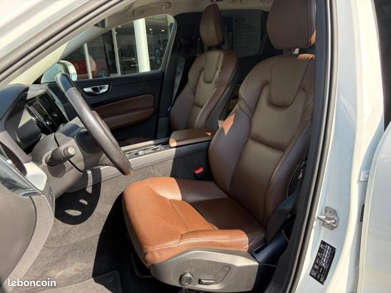 Volvo XC60 D4 AWD 190ch Momentum Geartronic (image 14)