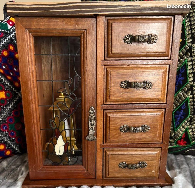 Armoire à accessoires (image 5)