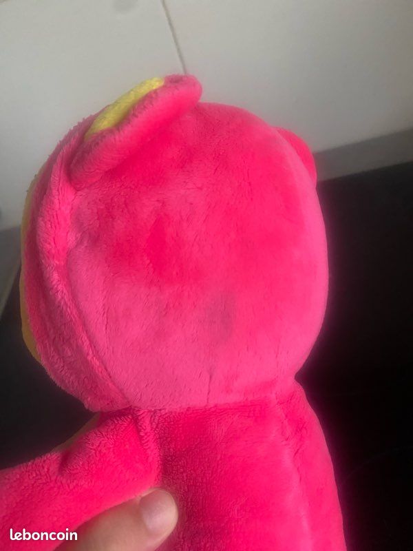 Winnie l’Ourson : peluche rose avec grenouillère 35 cm (image 6)