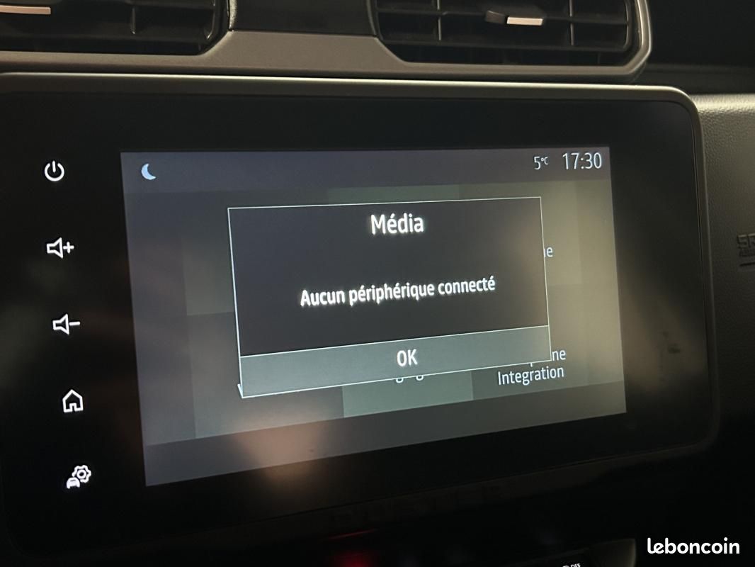 Dacia Duster BluedCi 115 4x4 EXPRESSION *SIEGES CHAUFFANTS + RADAR RECUL (image 23)