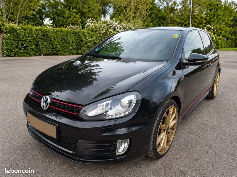 Volkswagen Golf 6 VI GTI 2.0 TSI 211 - TOIT OUVRANT - CUIR - XENON - GPS - 108 000 km (image 2)