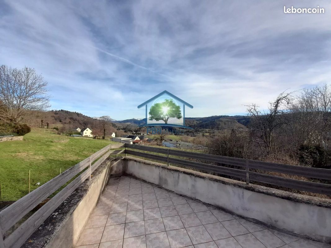 Maison 9 pièces 137 m² · à La Bourboule · 137 m² · 198 000 €
