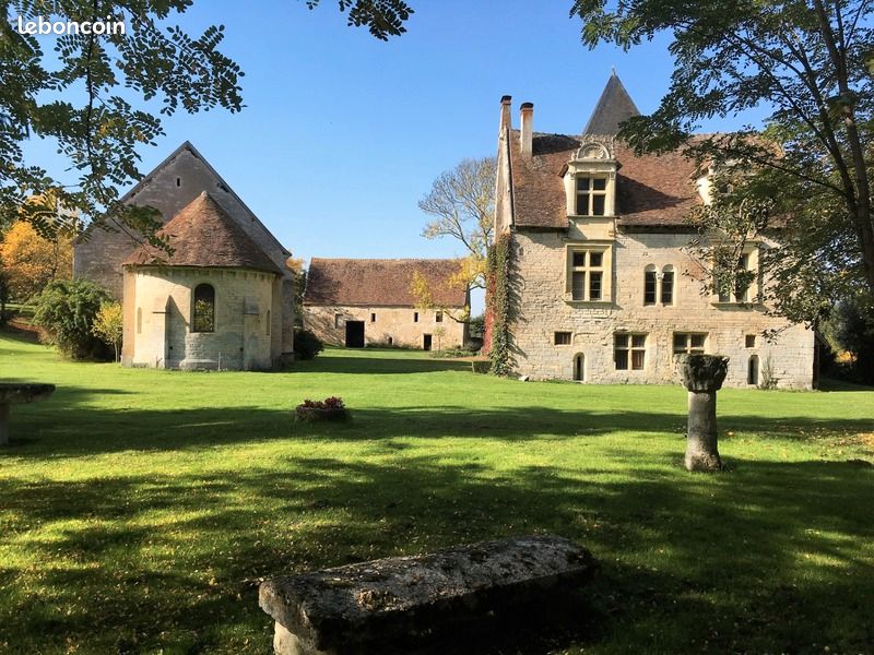 Maison 9 pièces 360 m² · à Sancerre · 360 m² · 1 235 000 €