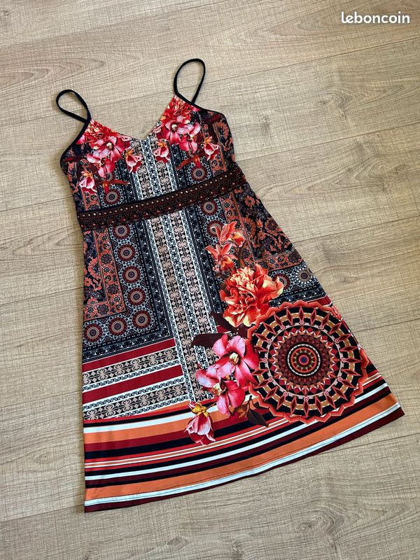 Robe imprimée à bretelles 101 idées taille S/M TBE (image 7)