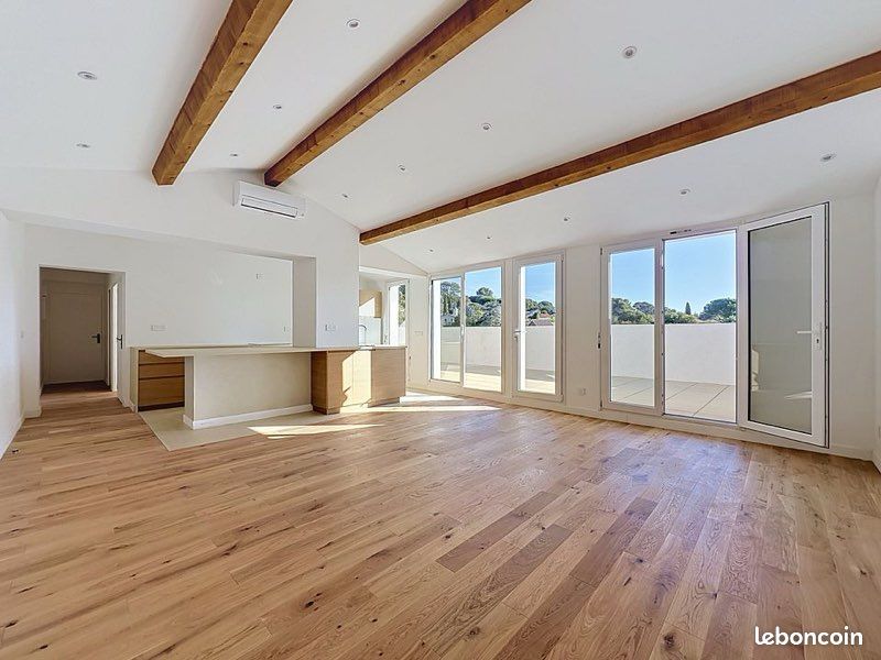 Appartement 3 pièces 82 m² · à Paris · 82 m² · 459 000 €