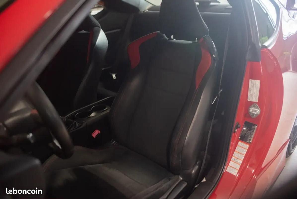Toyota GT86 2.0 Aerokit | 200 ch BVM Kit carrosserie Aileron arrière Jantes alliage Écran multimédia (image 13)