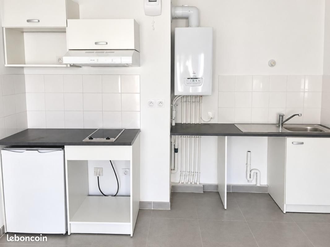 Appartement 2 pièces 38 m² · à Toulon · 38 m² · 636 €/mois