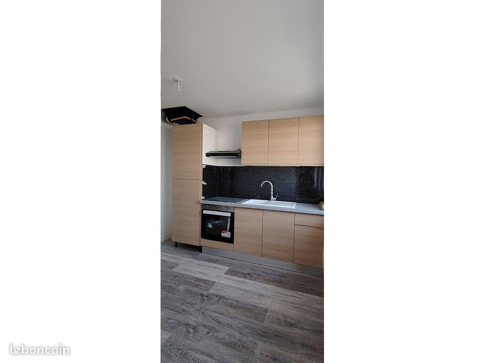 Appartement 3 pièces 52 m² · à Lille · 52 m² · 947 €