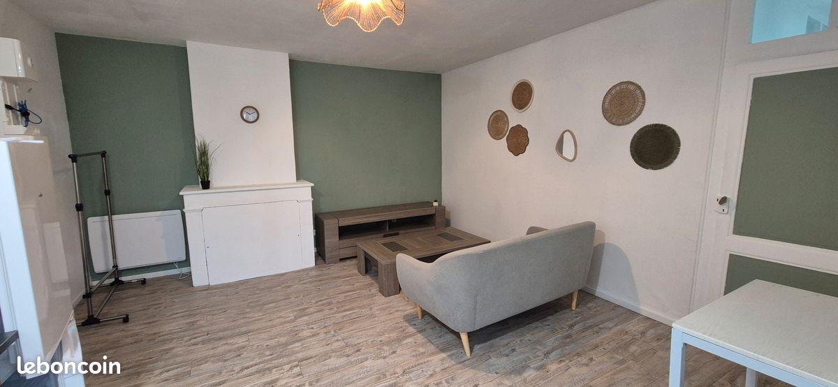 Appartement 2 pièces 35 m² · à Saintes · 35 m² · 500 €/mois