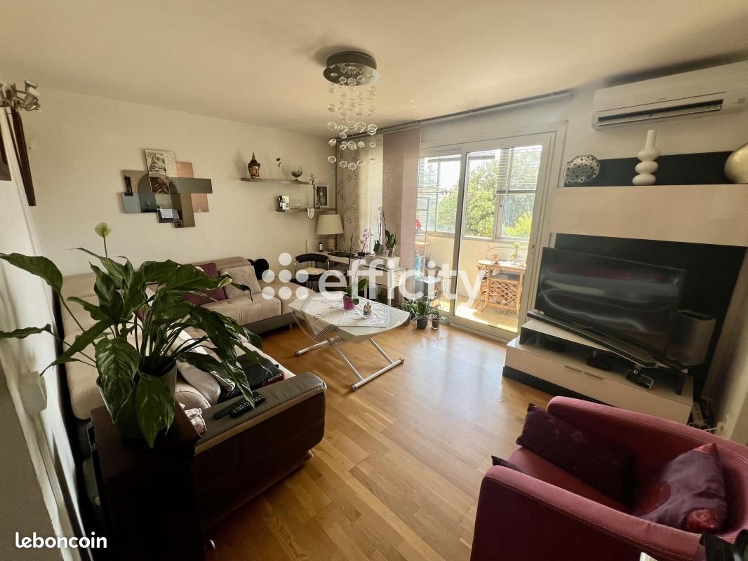 Appartement 4 pièces 70 m² · à Marseille · 70 m² · 110 000 €