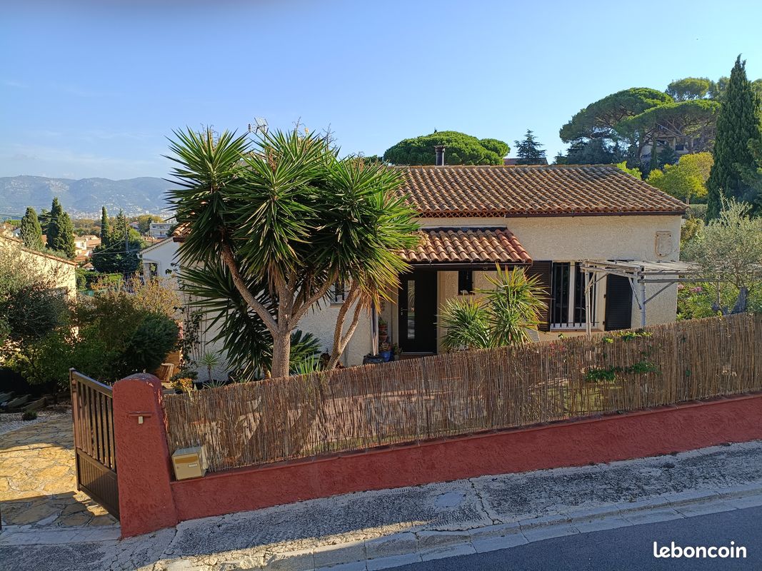 Maison 6 pièces 133 m² · à La Seyne-sur-Mer · 133 m² · 499 900 €