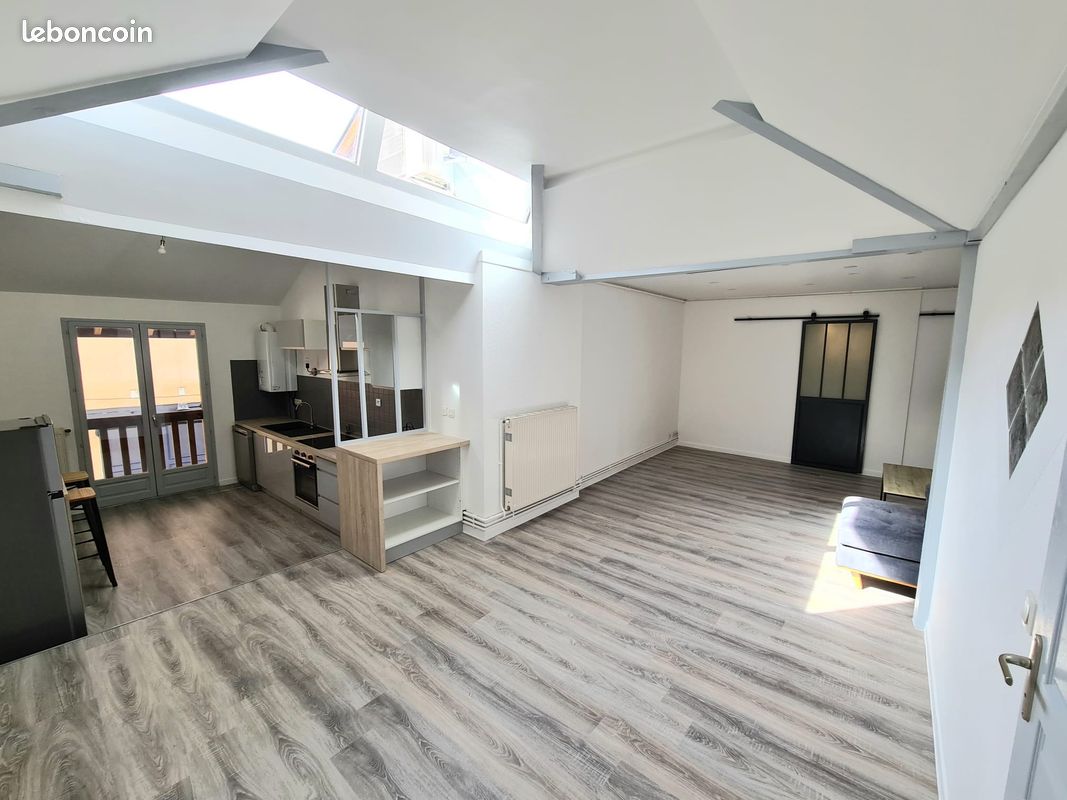 Appartement 3 pièces 76 m² · à Voiron · 76 m² · 850 €/mois