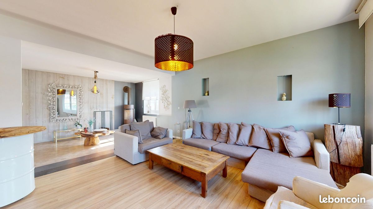 Maison 7 pièces 191 m² · à Pommérieux · 191 m² · 395 000 €