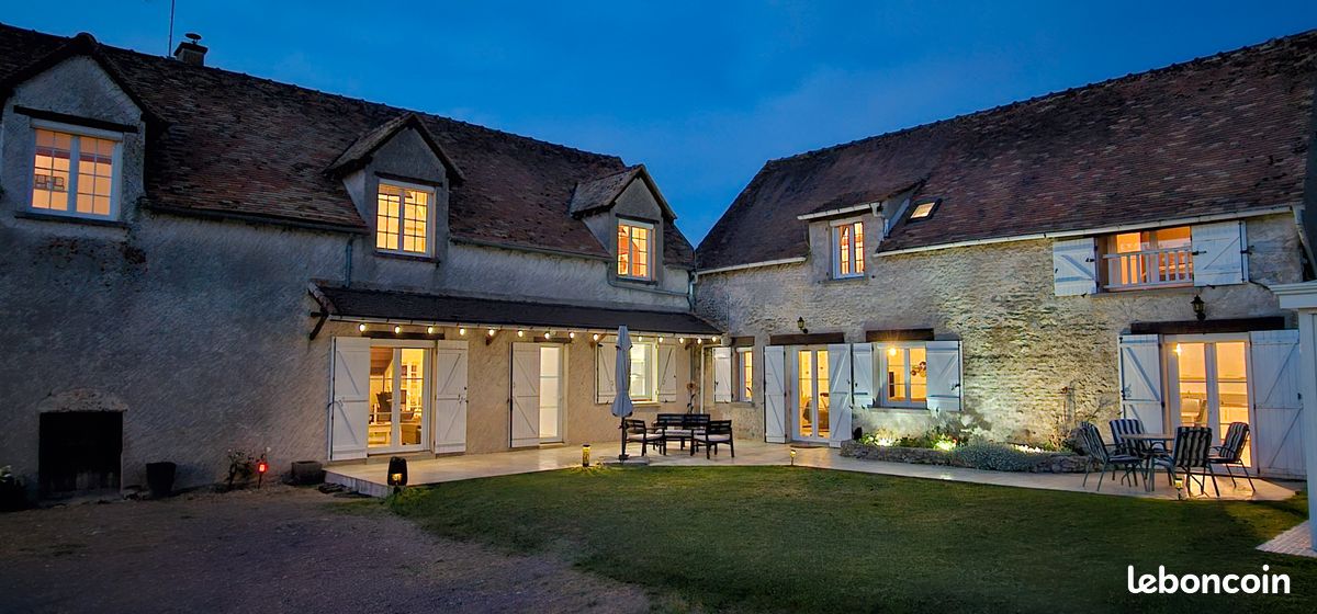 Maison 12 pièces 278 m² · à Étréchy · 278 m² · 619 000 €