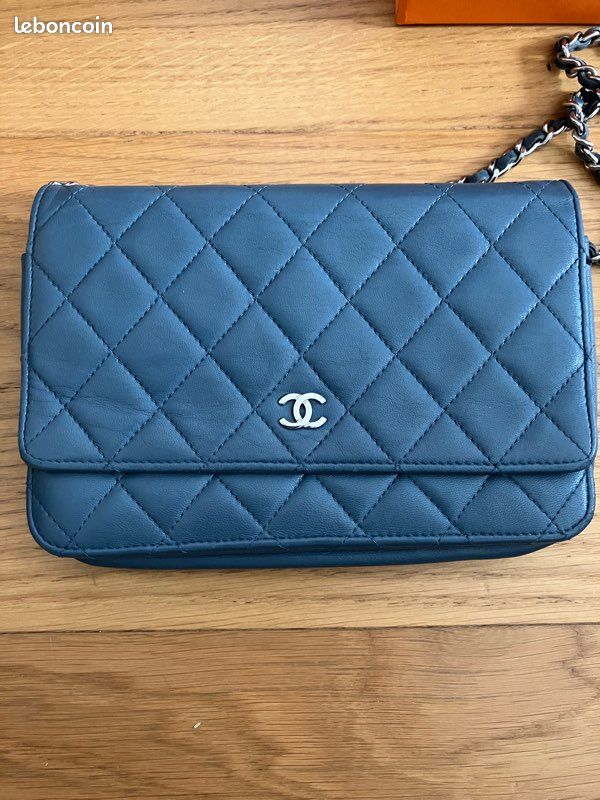 Superbe sac Chanel Wallet on chain, authentique, petit prix