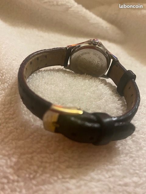 Montre Yema Vintage Pour Femme - YE743 - Bracelet En Cuir - Occasion - Modèle Ancien