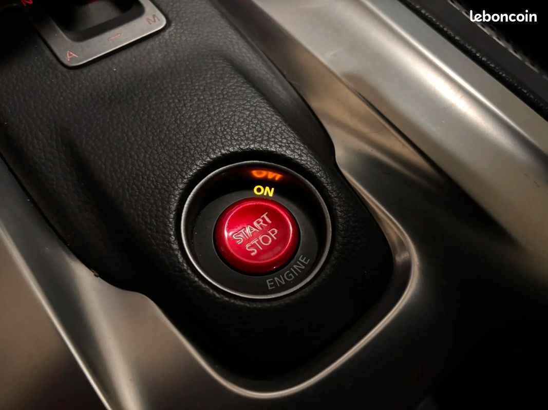 Nissan GT-R GT-R 3.8 V6 485 (image 32)