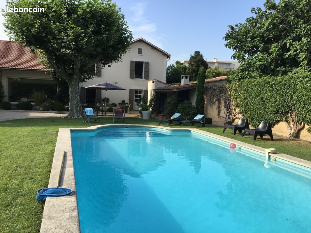 Maison 7 pièces 202 m² · à Avignon · 202 m² · 498 000 €
