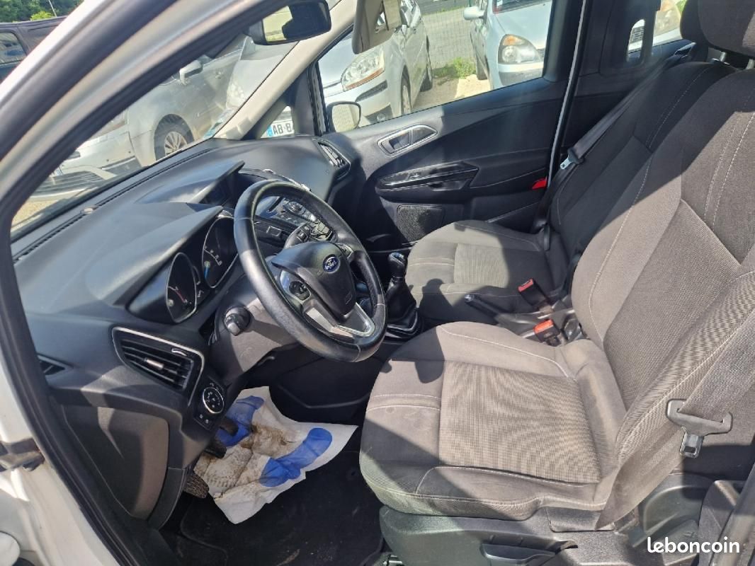 Ford B-Max 1.5 TDCi 75 FAP Titanium (image 6)