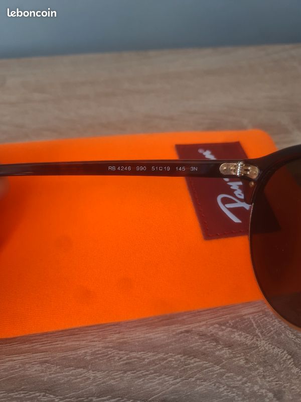 Lunettes de soleil Ray Ban authentiques pour femme (image 4)