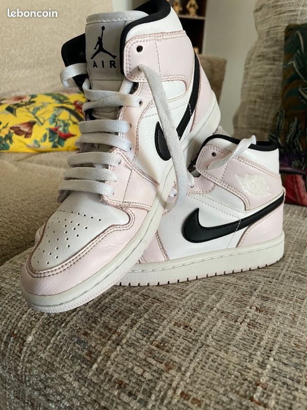 Pink Women's Air Jordan Barely Rose Air Jordan Mid Barely