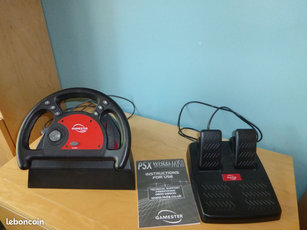 Volant pour playstation 1 (image 4)