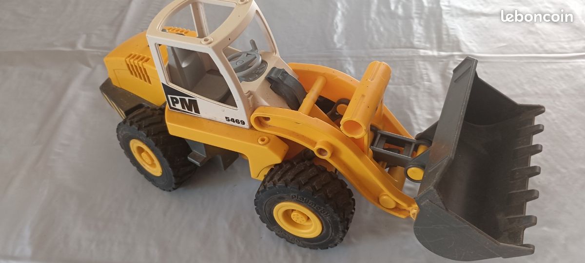 Lot de jouets (image 10)