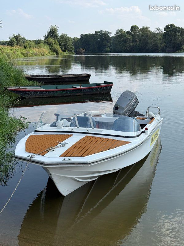 Bateau Jeanneau caraïbe (image 1)