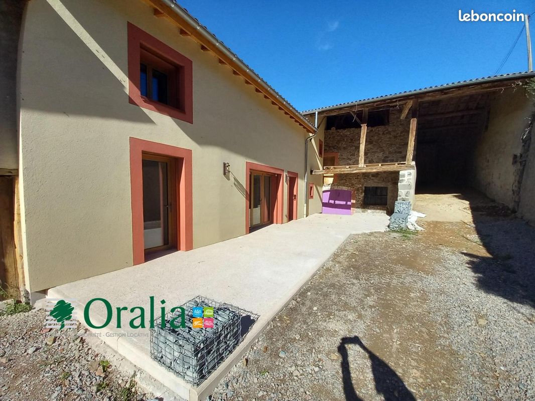 Maison 117 m² · aux Sauvages · 117 m² · 1 250 €/mois