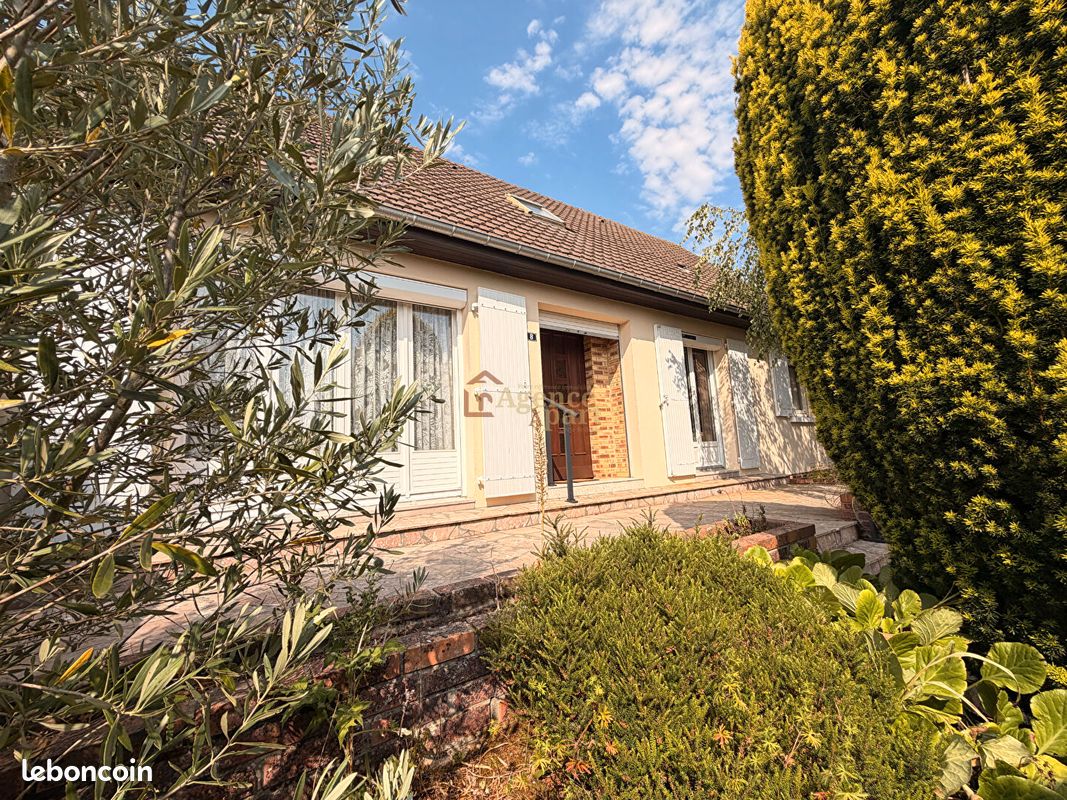 Maison 6 pièces 120 m² · à Ifs · 120 m² · 330 000 €