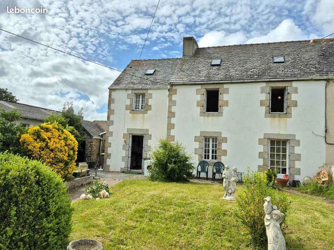Maison 5 pièces 105 m² · à Plouvorn · 105 m² · 167 900 €
